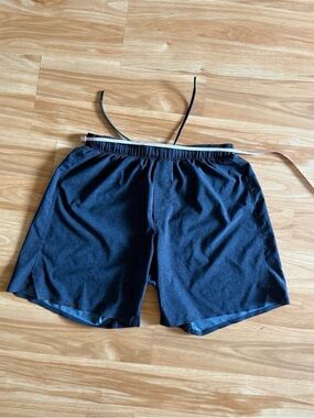 Men’s Lululemon Surge Short *Linerless 7" - Sz M